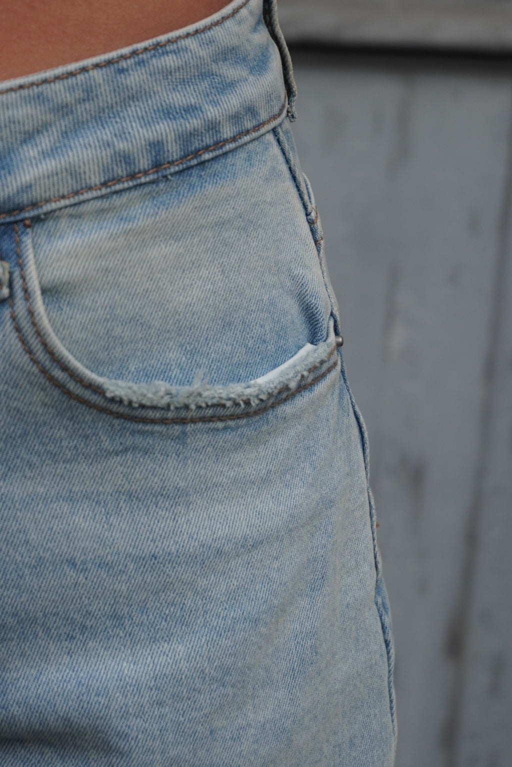Dreiviertel-Jeans