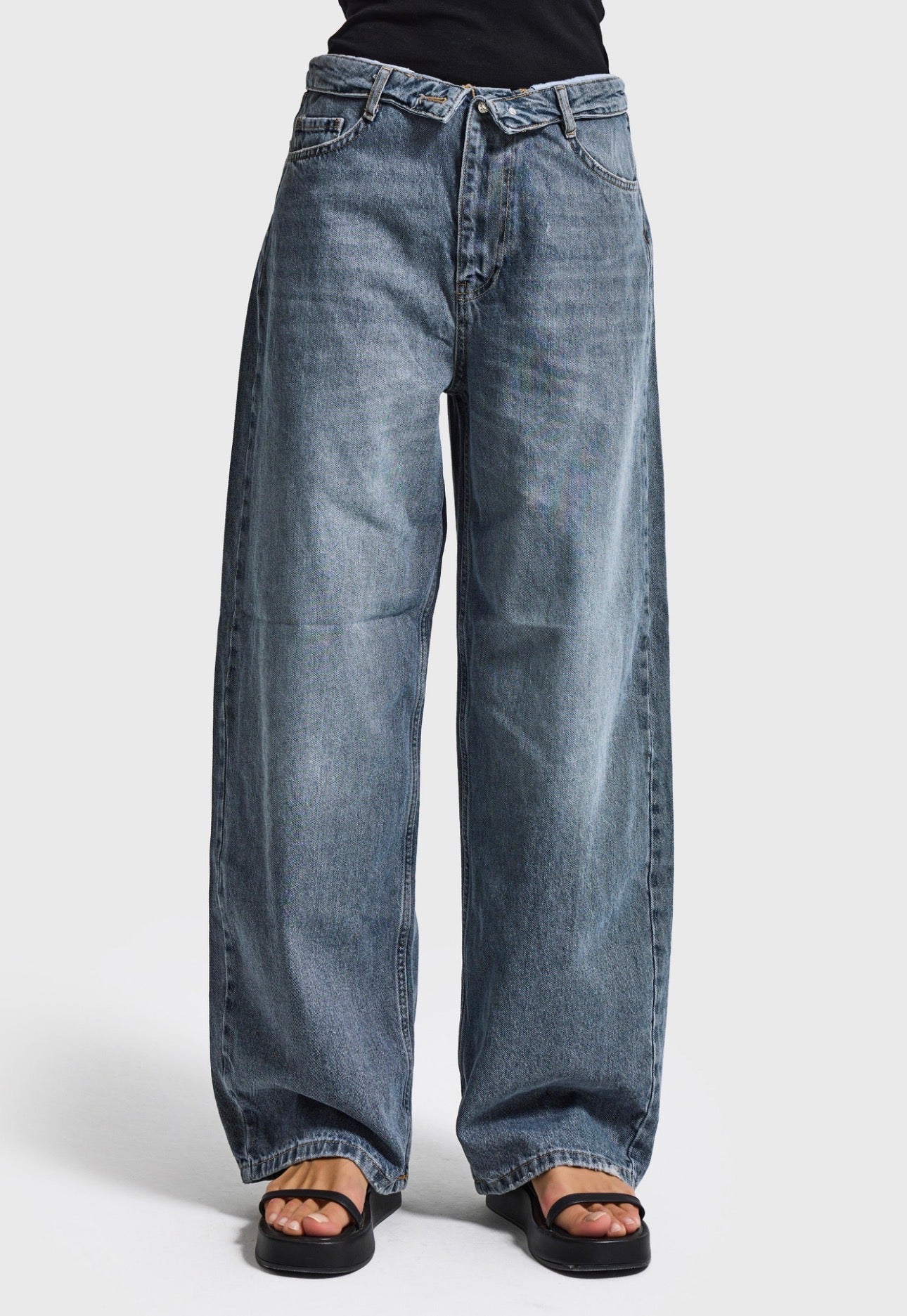 Straight Fit Jeans 4545