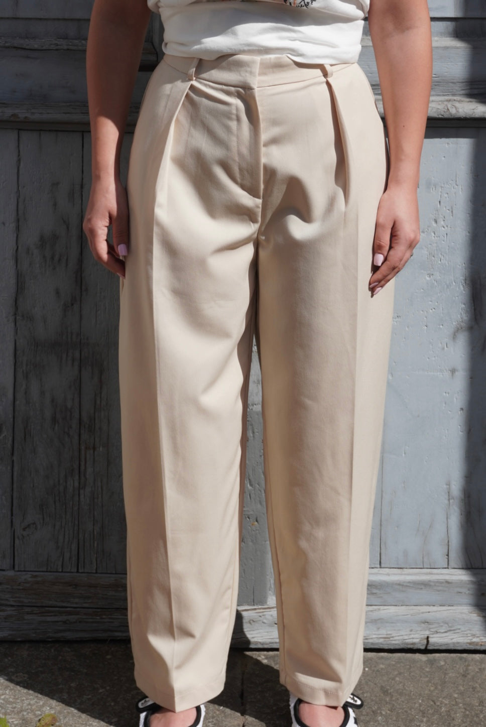 Hose 035 beige