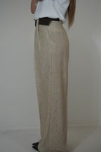 Leichte Hose