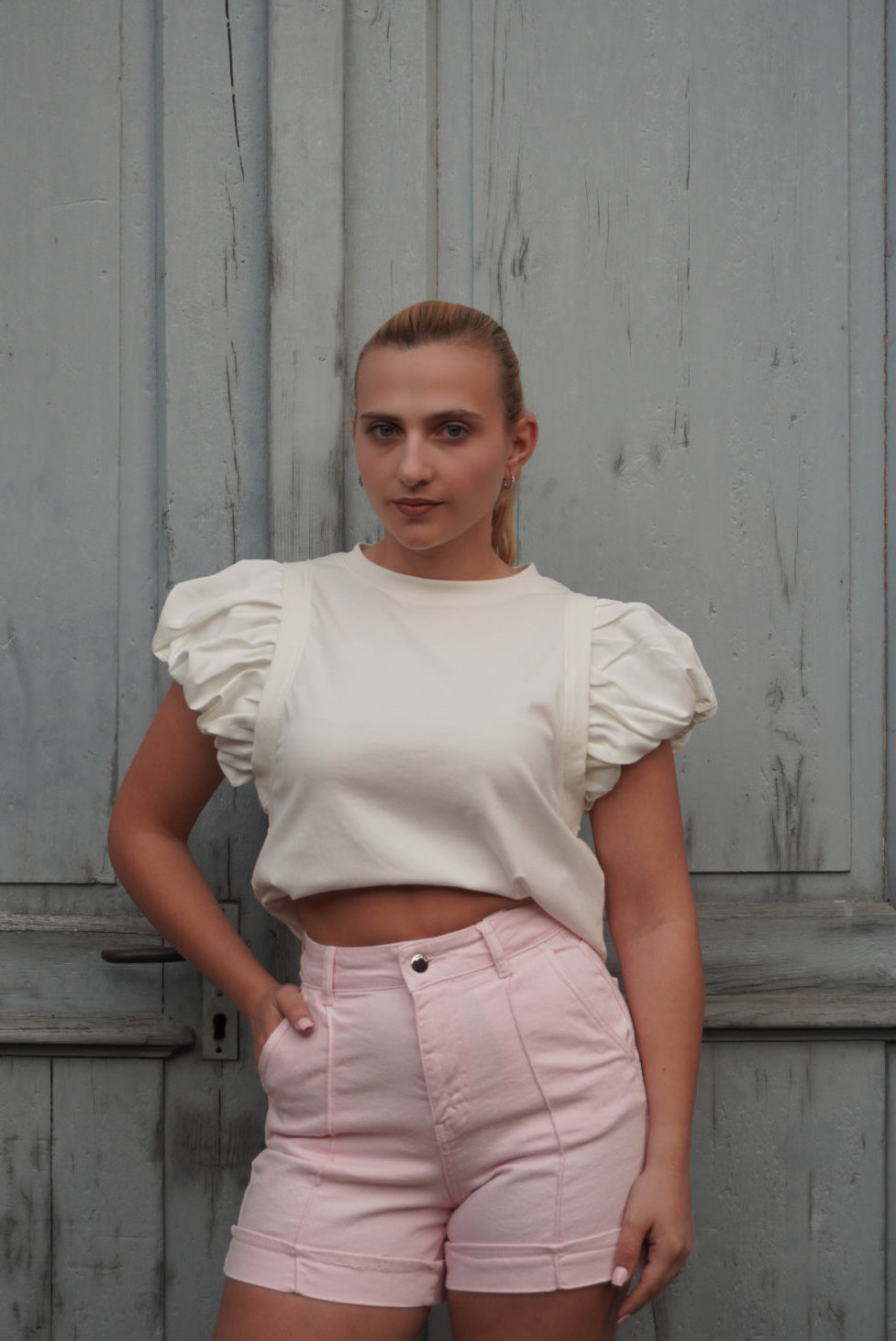 Kurze Rosa Jeans