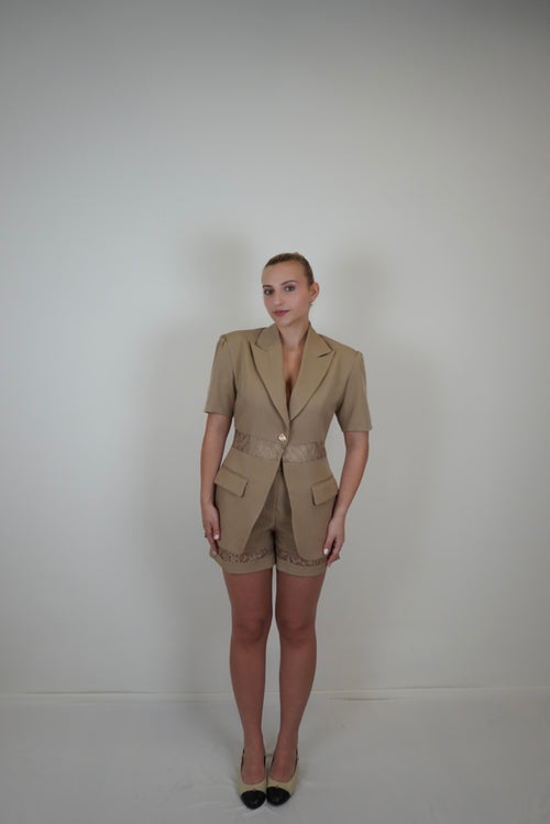 Anzug (Shorts und Blazer)