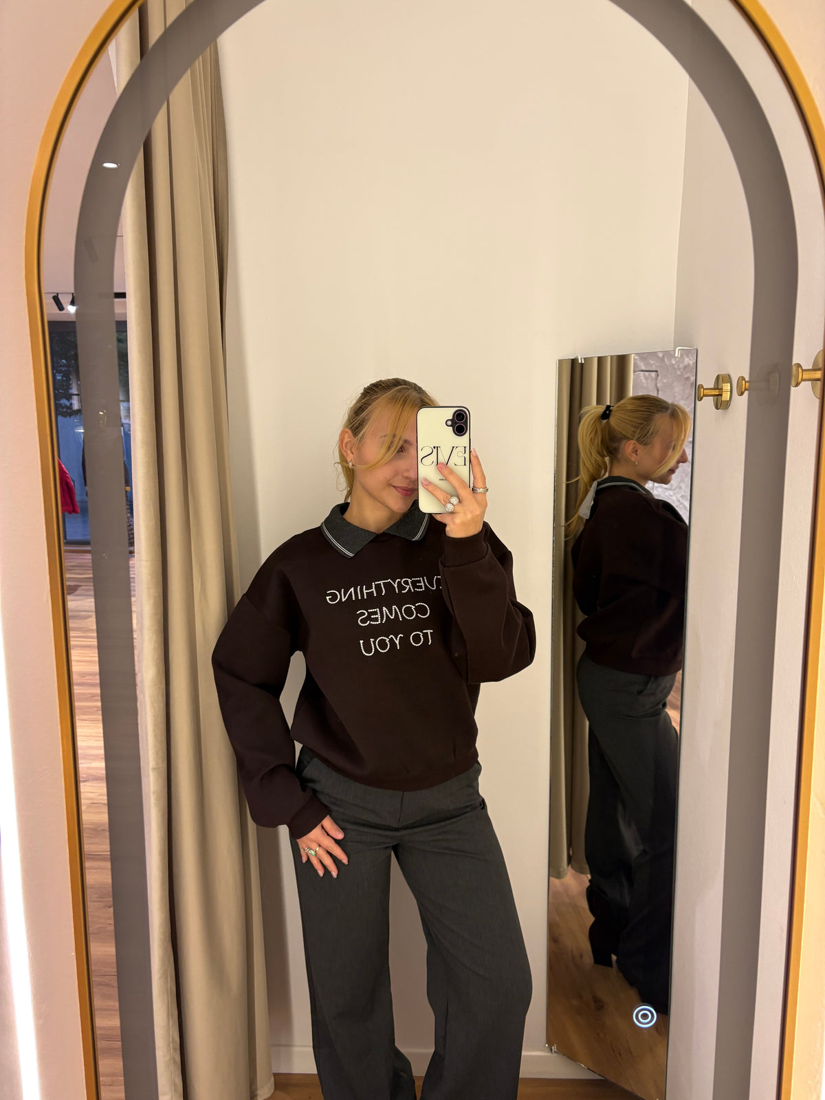 Sweatshirt 02570