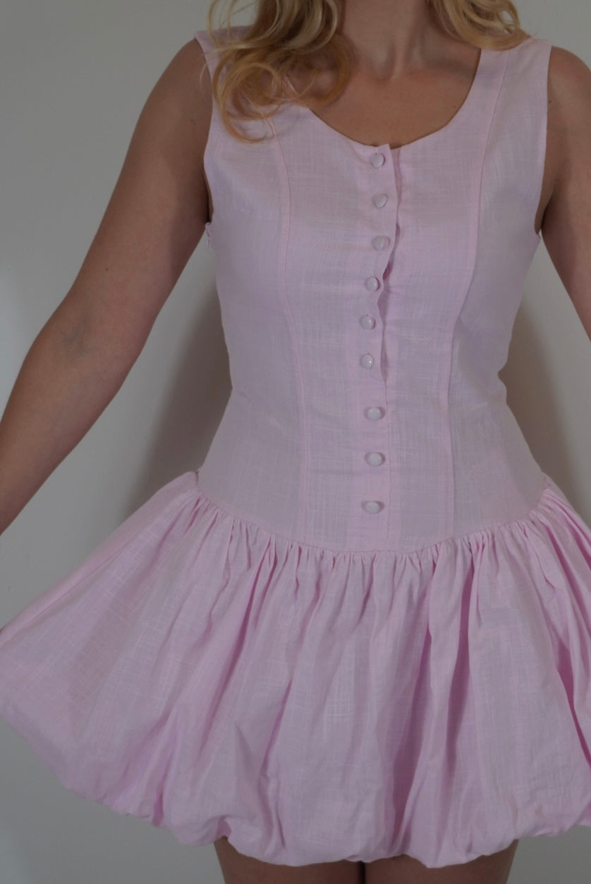 Kurzes Kleid
