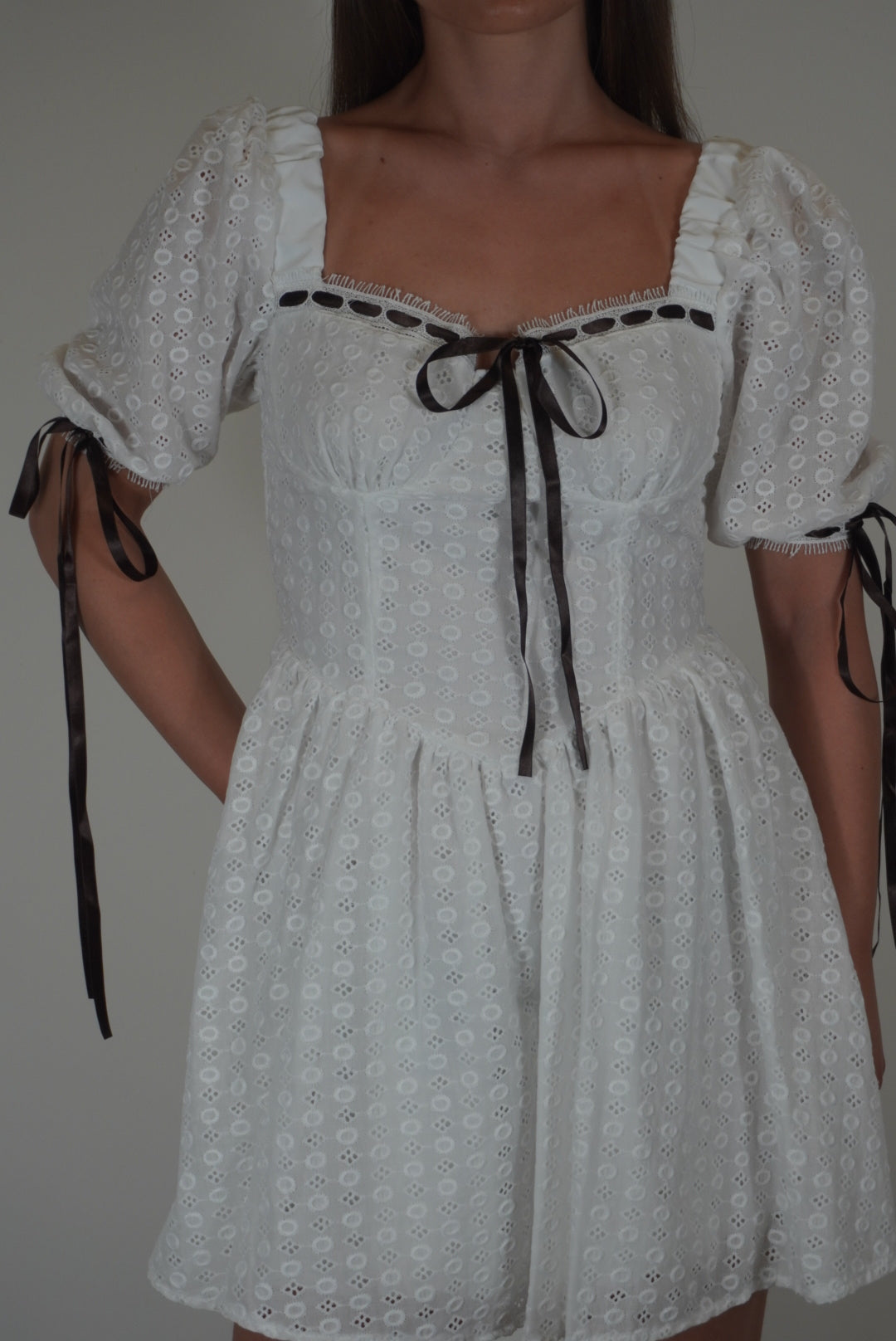 Kurzes Kleid