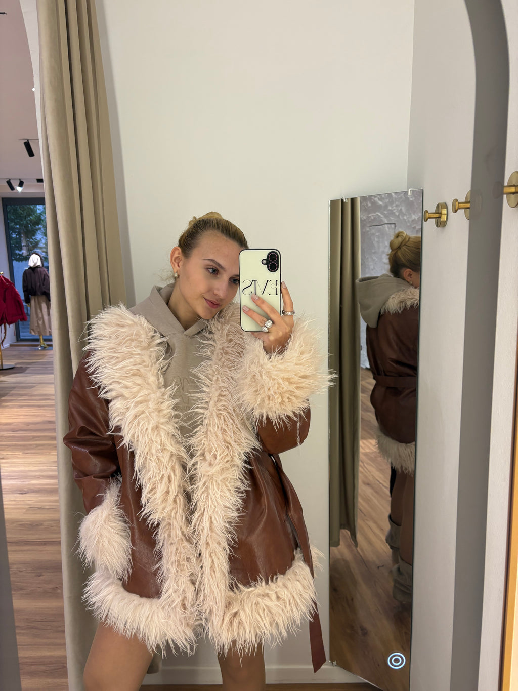 Lederjacke mit Teddyfell